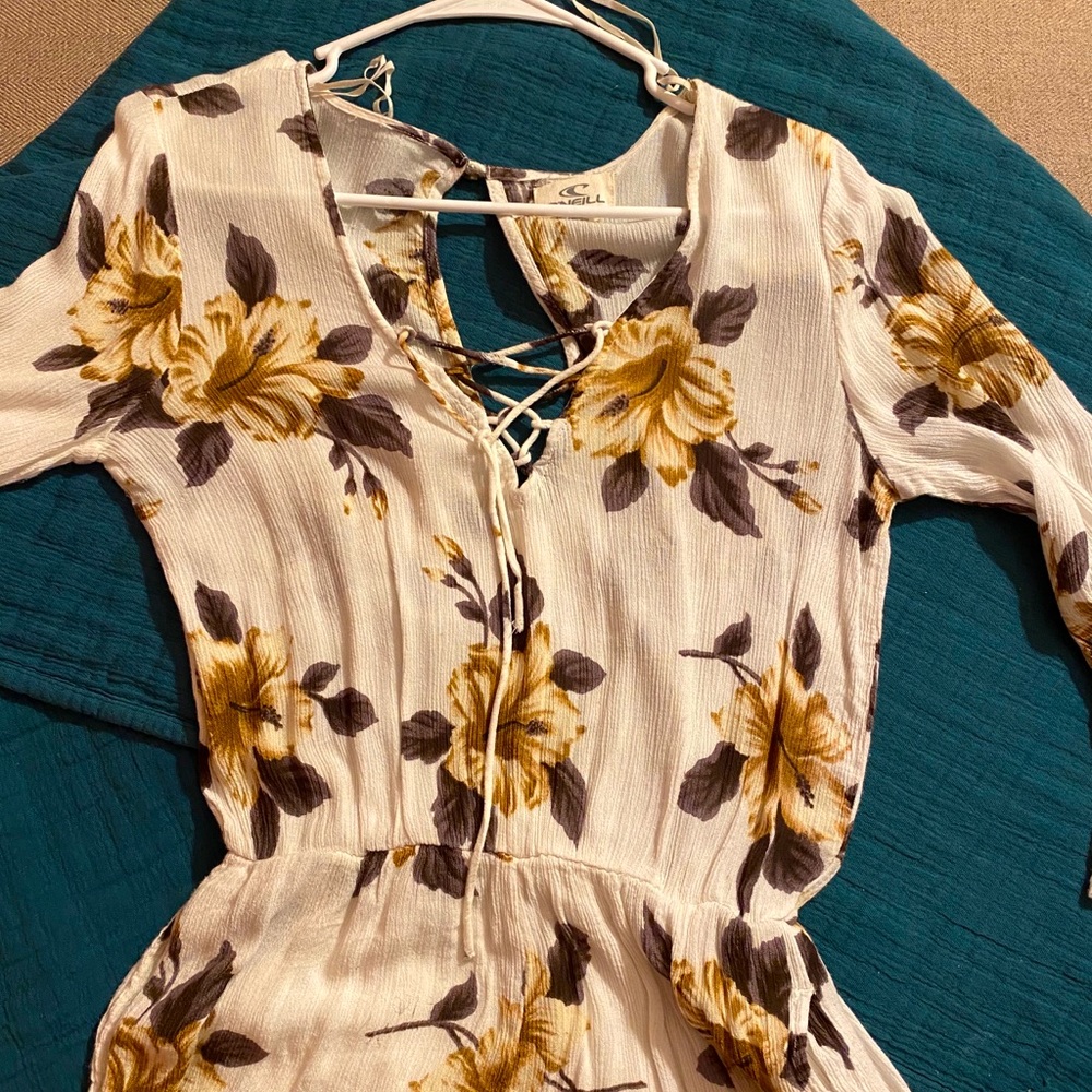 O’Neill floral romper (mid/high thigh length)